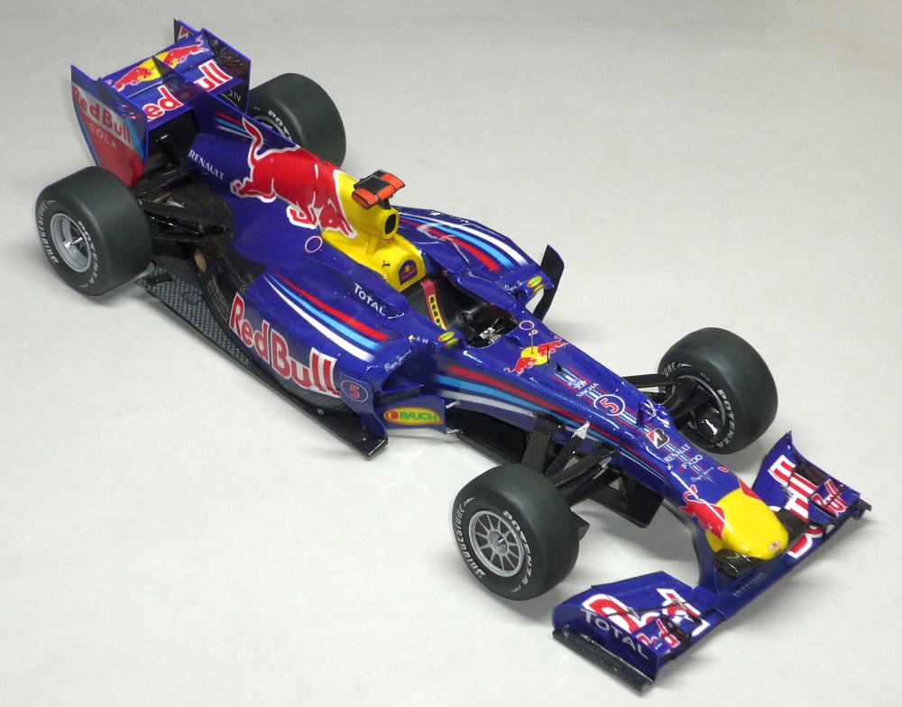 Red Bull RB6 - Sebastian Vettel - GP panělska 2010 (Plná velikost v novém okně) Red Bull RB6 - Sebastian Vettel - GP panělska 2010