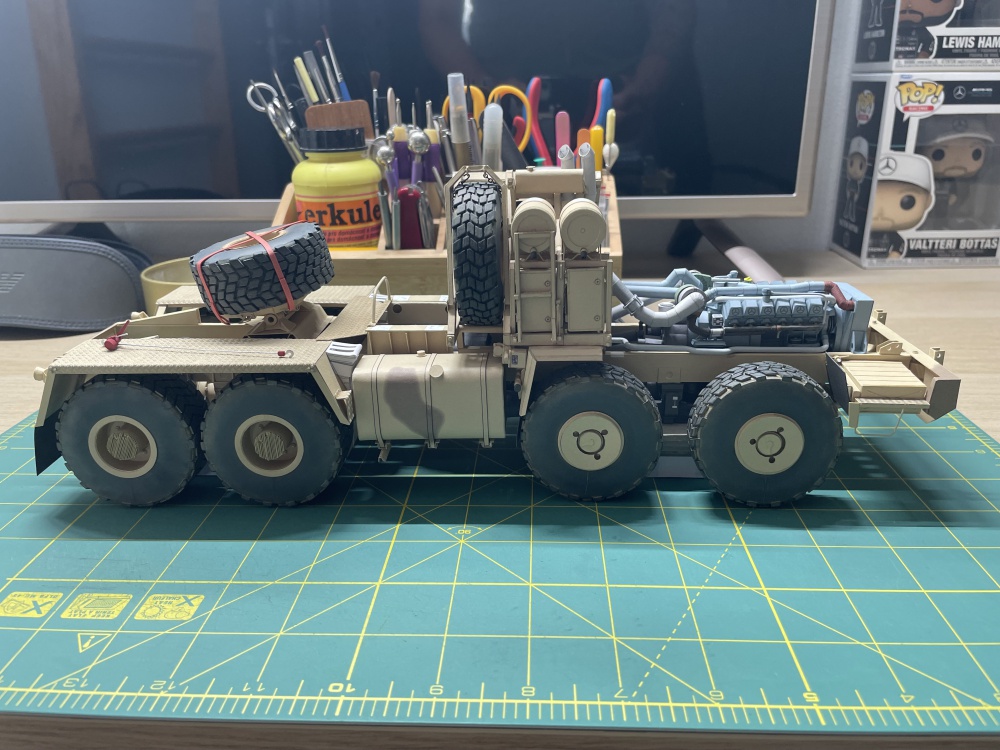 428240