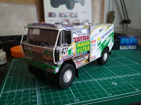 TATRA 815 4 X 4 Dakar 2001 TATRA 815 4 X 4 Dakar 2001
