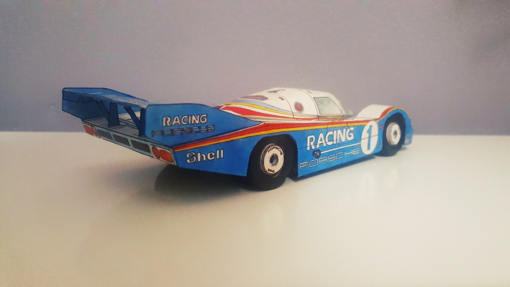 Porsche 956 Turbo (Plná velikost v novém okně) Porsche 956 Turbo