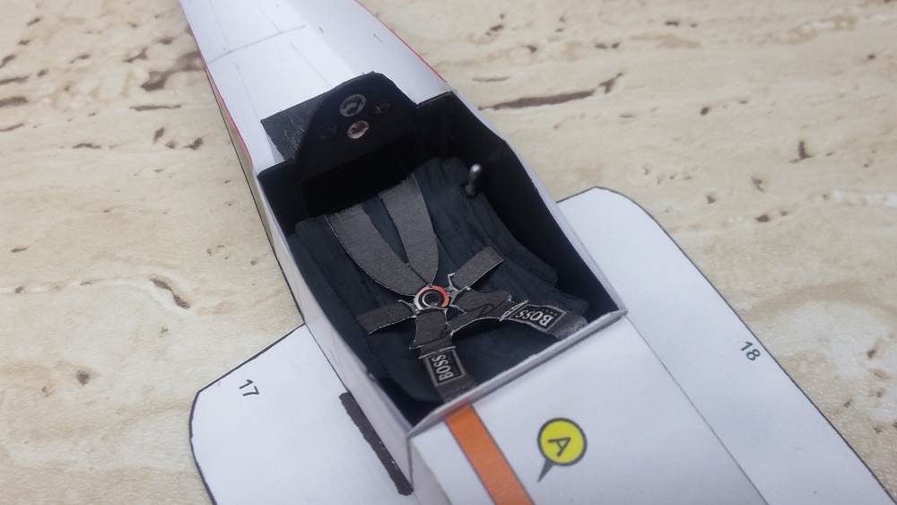 McLaren MP4/4 (Plná velikost v novém okně) McLaren MP4/4
