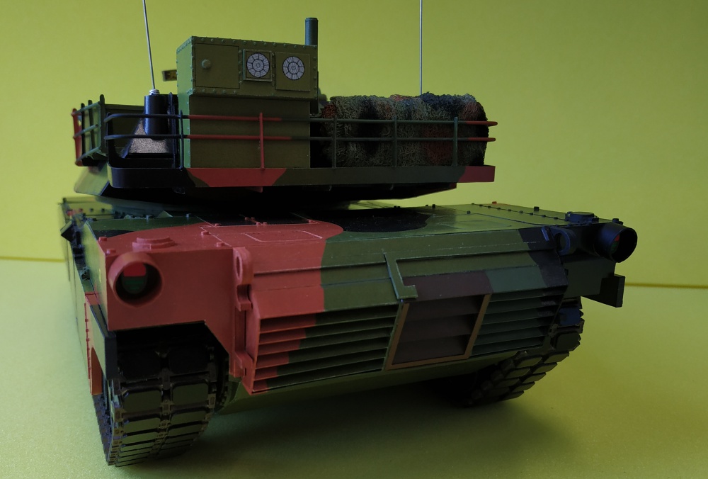 M1A2 Abrams (Plná velikost v novém okně) M1A2 Abrams