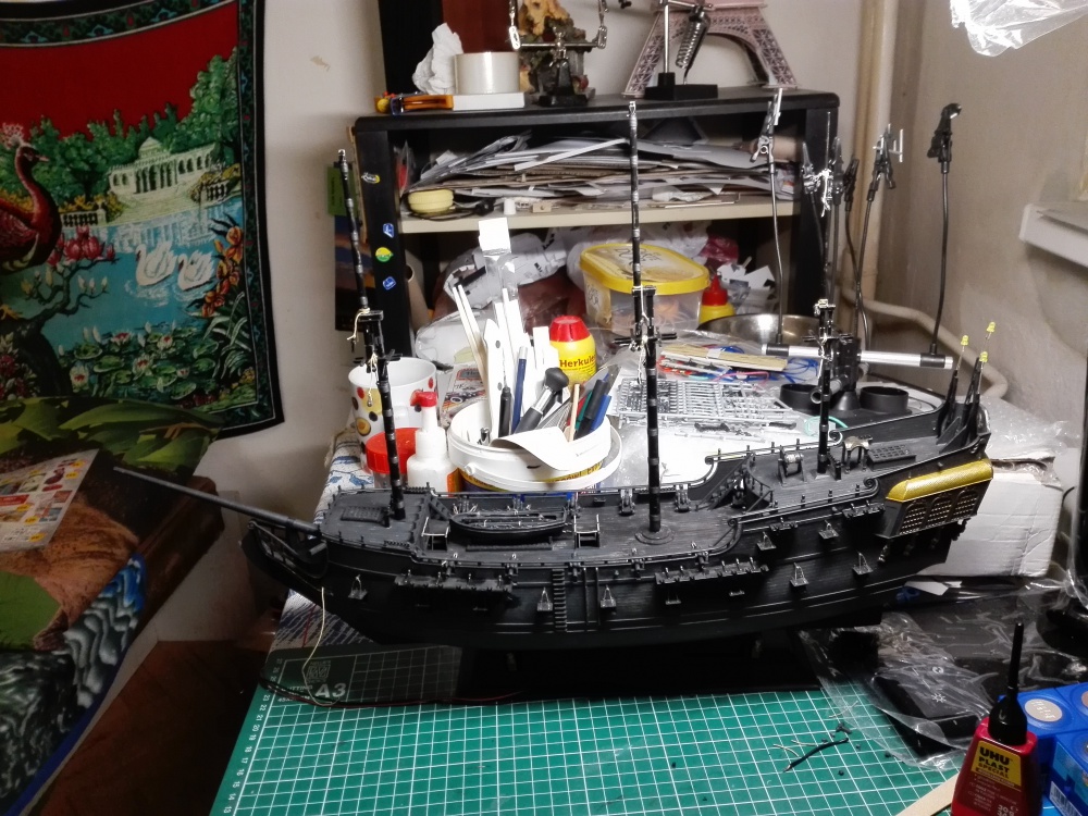 Revell Black Pearl 1:72 (Plná velikost v novém okně) Revell Black Pearl 1:72