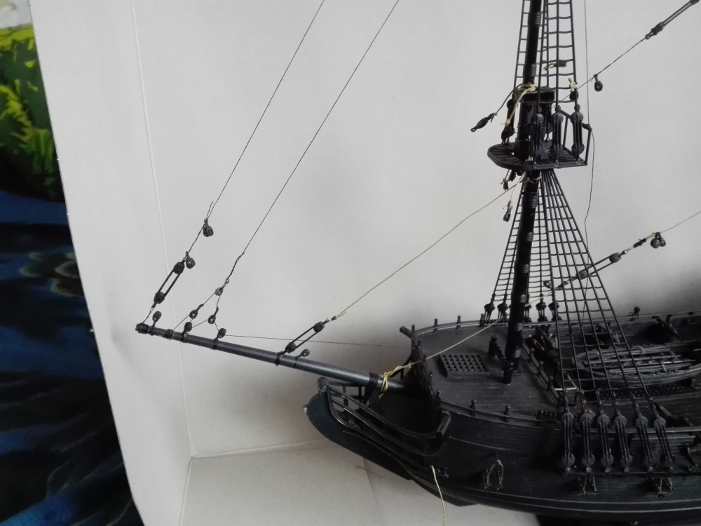 Revell Black Pearl 1:72