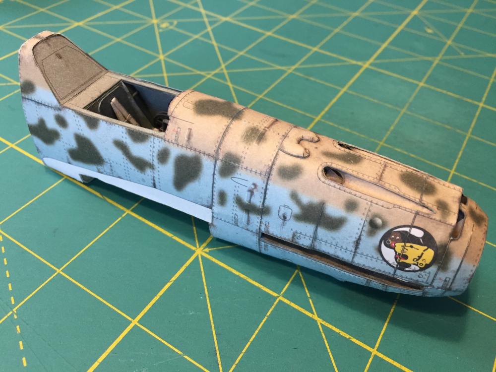 Messerschmitt Bf 109E-7 Trop (Plná velikost v novém okně) Messerschmitt Bf 109E-7 Trop