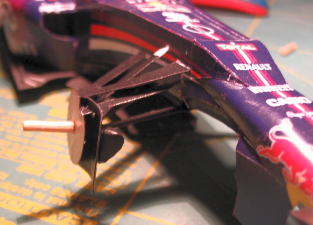 Red Bull RB9, Malajzia 2013 (Plná velikost v novém okně) Red Bull RB9, Malajzia 2013
