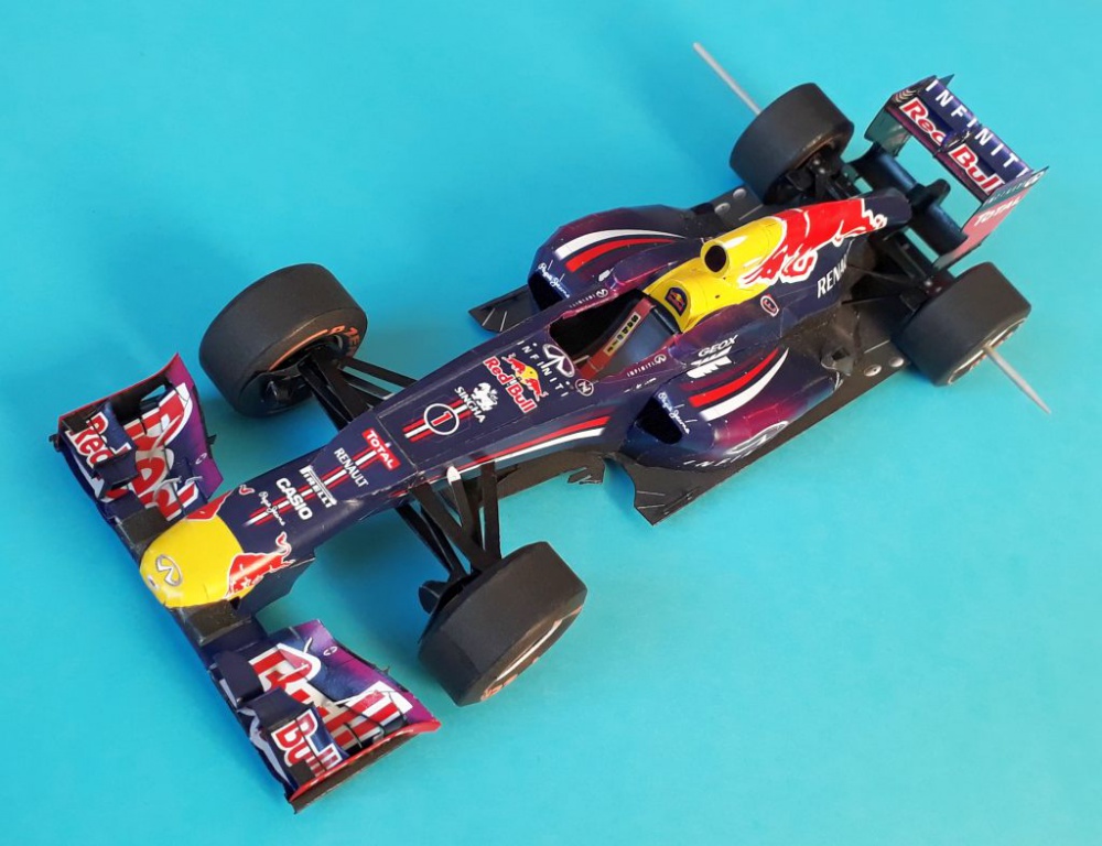Red Bull RB9, Malajzia 2013 (Plná velikost v novém okně) Red Bull RB9, Malajzia 2013