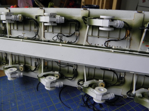 M1070 a M1000 M1070 a M1000