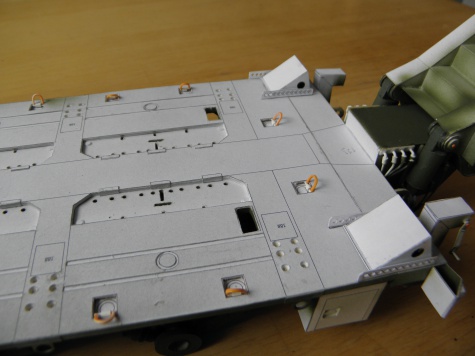 M1070 a M1000