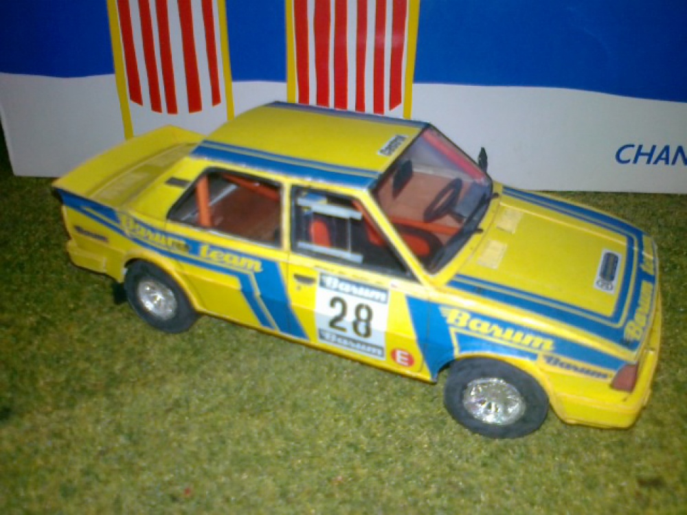 Skoda 130 LR (Plná velikost v novém okně) Skoda 130 LR