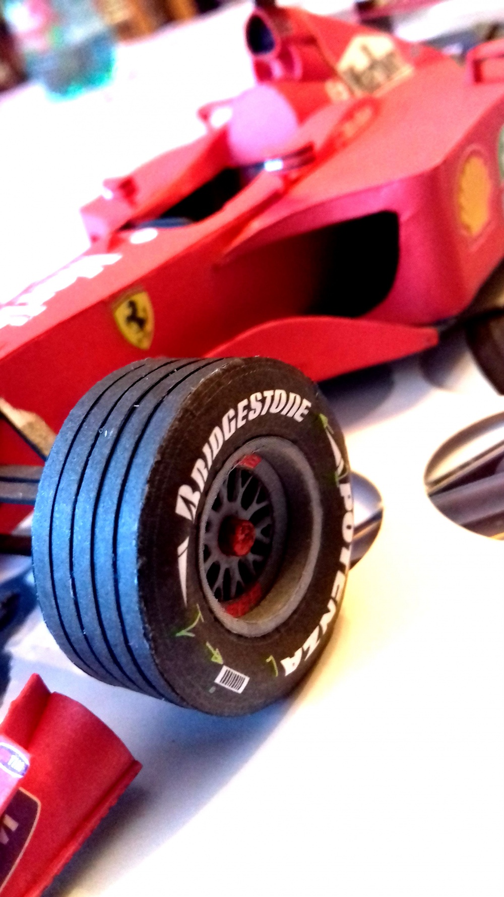Ferrari F2001 - Michael Schumacher (Plná velikost v novém okně) Ferrari F2001 - Michael Schumacher