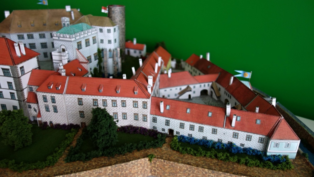 Hrad a zámek Jindřichův Hradec (Plná velikost v novém okně) Hrad a zámek Jindřichův Hradec