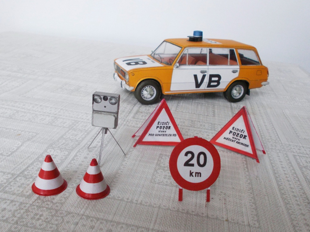 VAZ 2102 VB (Plná velikost v novém okně) VAZ 2102 VB