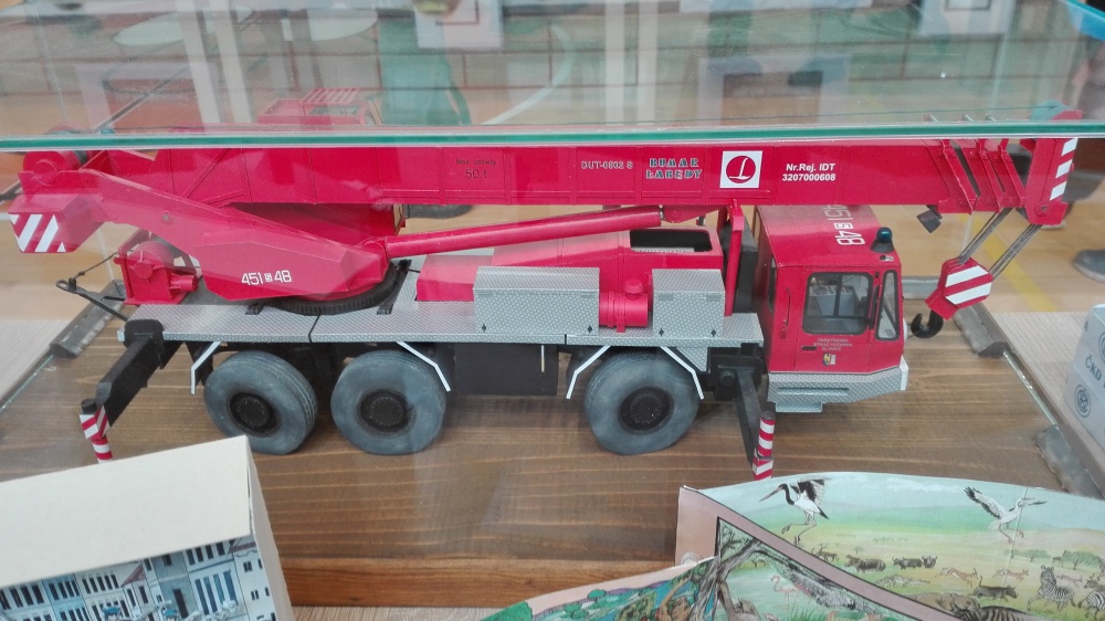 344170