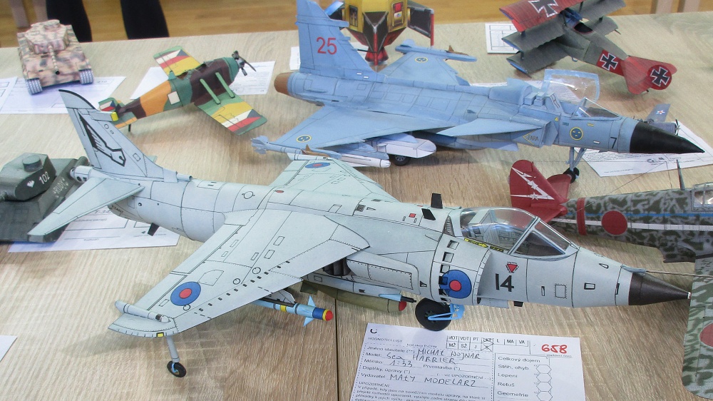 Pap�r show Ostrava - 2019