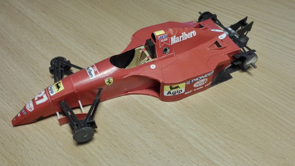 Ferrari 412T2 - 1995 - Jean Alesi (Plná velikost v novém okně) Ferrari 412T2 - 1995 - Jean Alesi