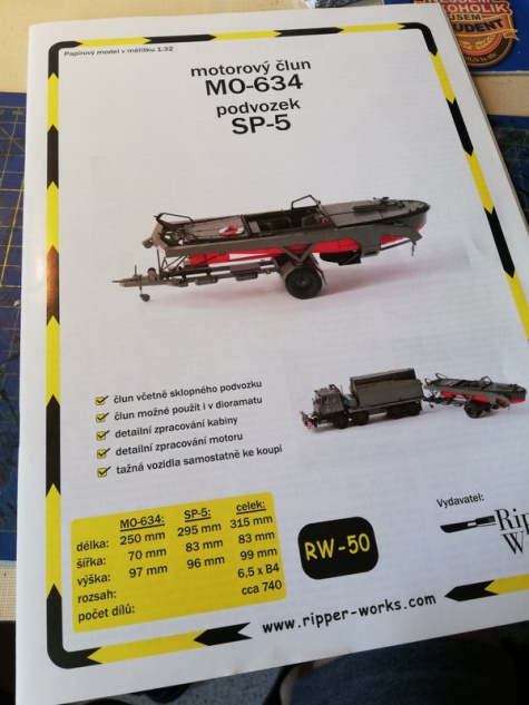 Motorový čln MO-634 + SP-5 Motorový čln MO-634 + SP-5