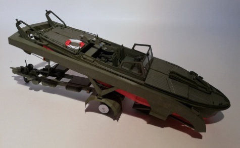 Motorový čln MO-634 + SP-5 Motorový čln MO-634 + SP-5