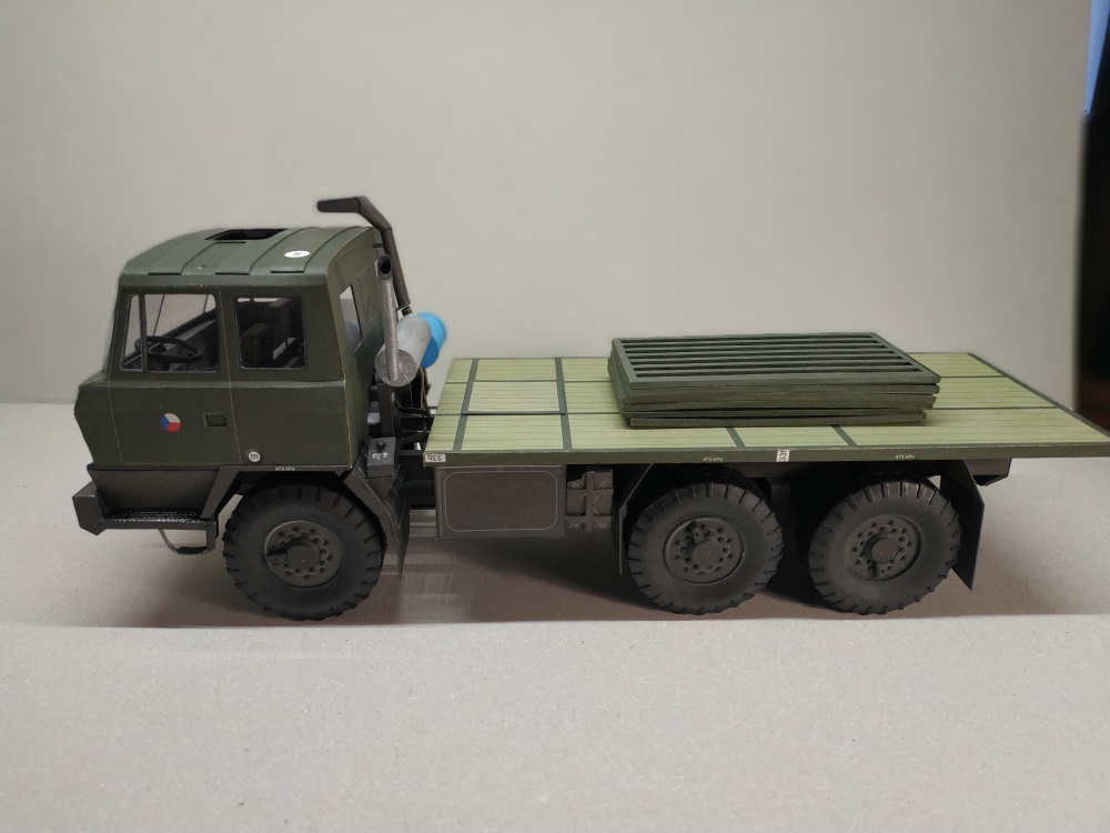 Tatra 815 VVN 6x6 (Plná velikost v novém okně) Tatra 815 VVN 6x6