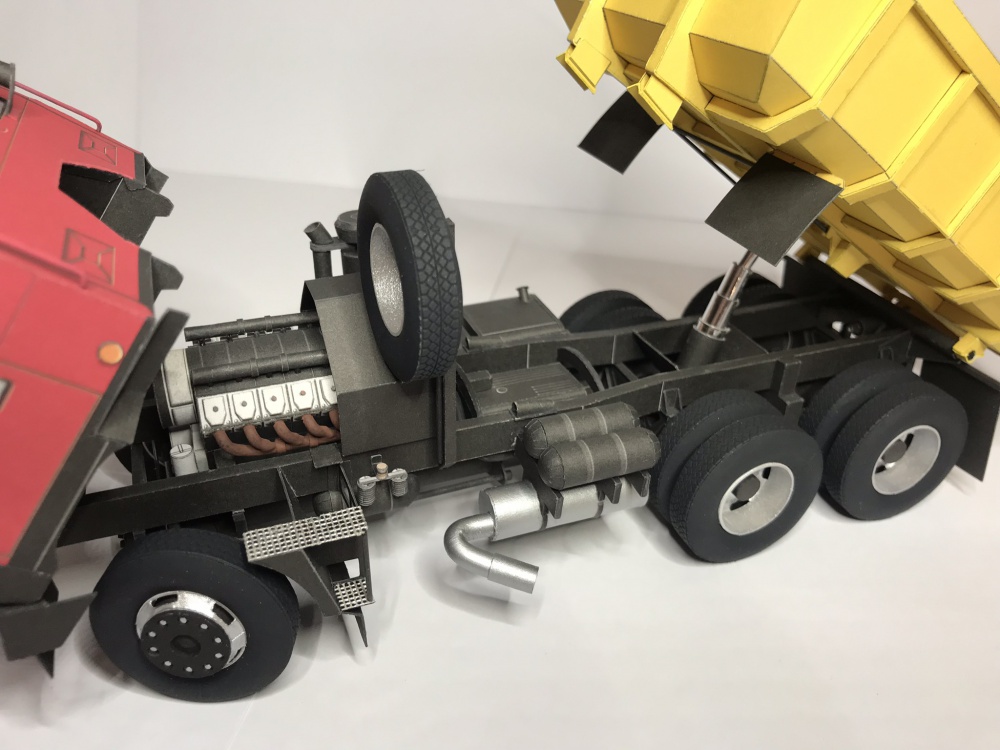 345961