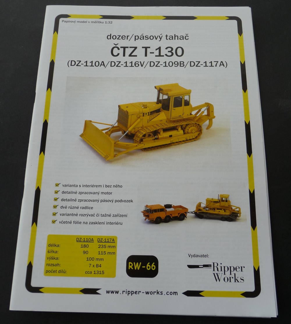 Dozer ČTZ-130 (Plná velikost v novém okně) Dozer ČTZ-130
