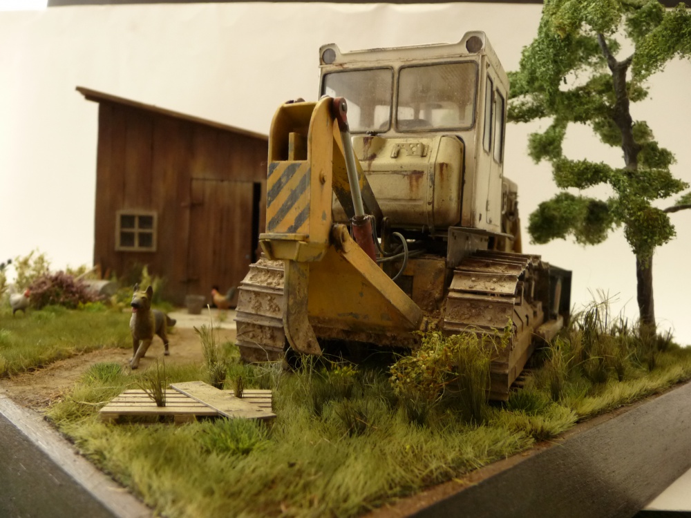 Dozer ČTZ-130 (Plná velikost v novém okně) Dozer ČTZ-130