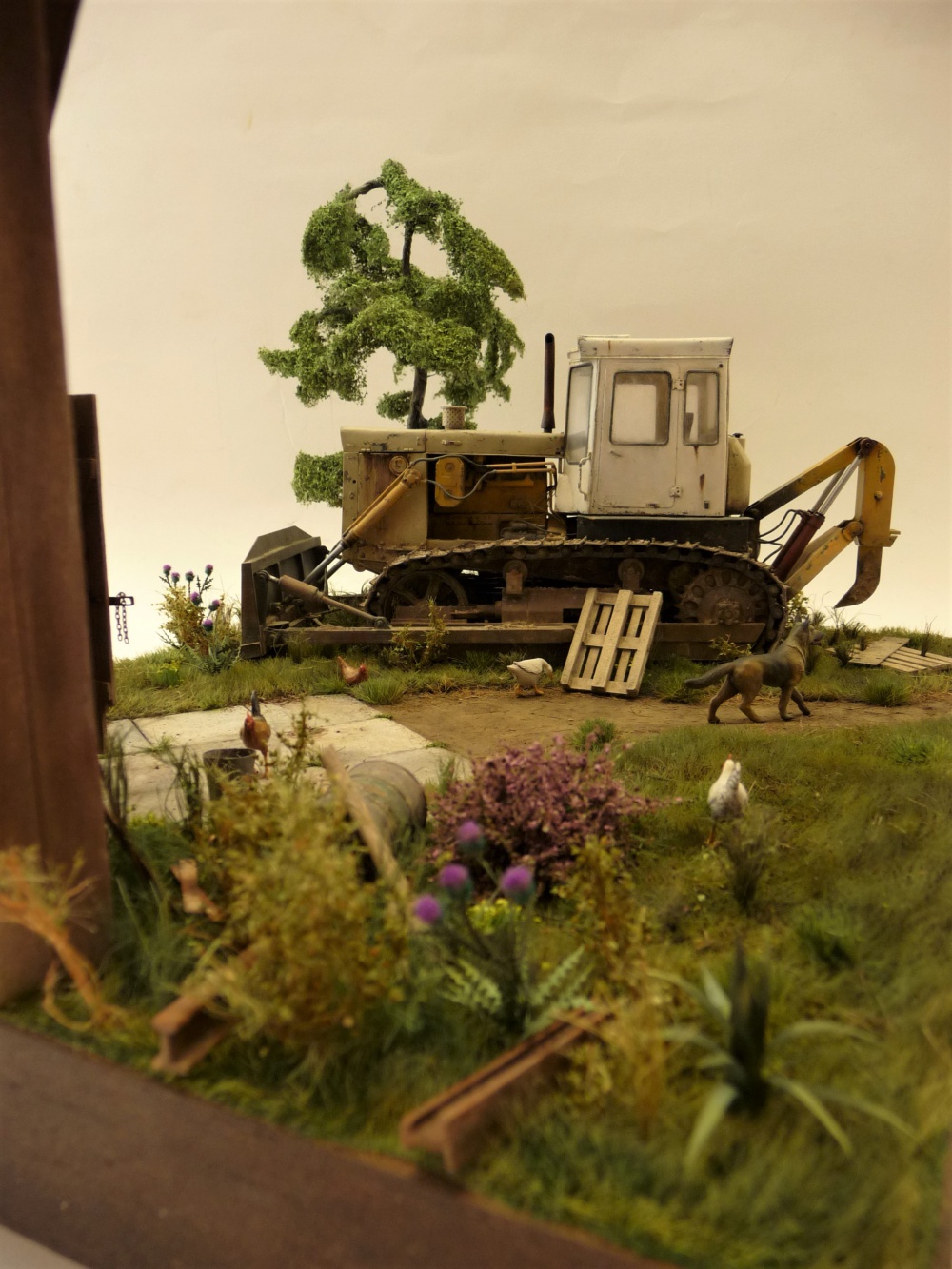 Dozer ČTZ-130 (Plná velikost v novém okně) Dozer ČTZ-130