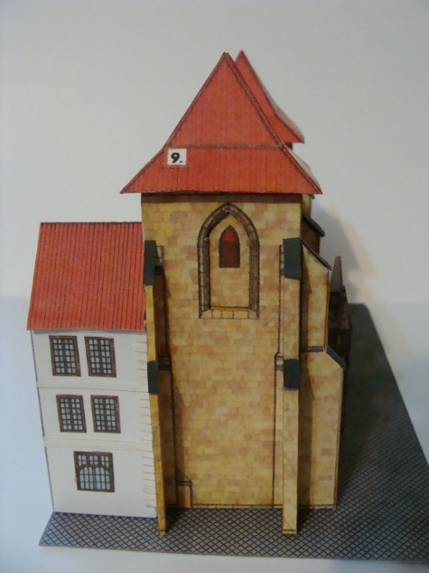brána kostela Sv.Marie Pod řetězem brána kostela Sv.Marie Pod řetězem