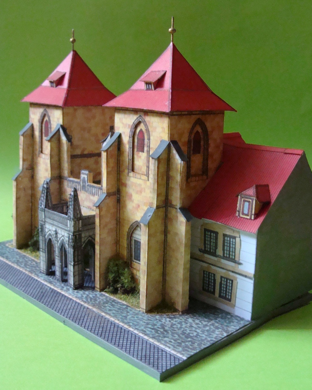 brána kostela Sv.Marie Pod řetězem (Plná velikost v novém okně) brána kostela Sv.Marie Pod řetězem
