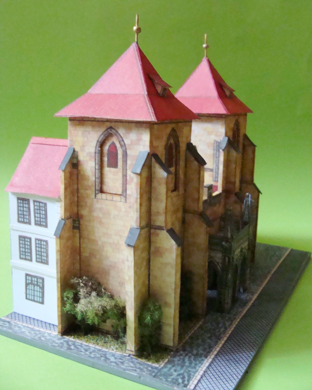 brána kostela Sv.Marie Pod řetězem (Plná velikost v novém okně) brána kostela Sv.Marie Pod řetězem
