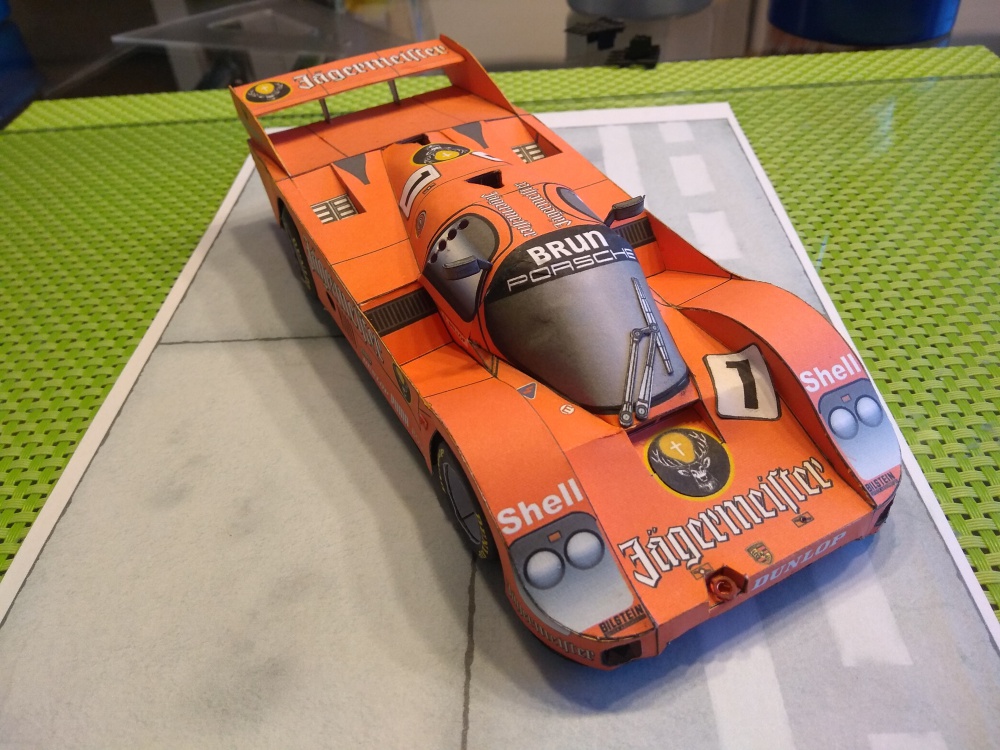 Porsche 956 Jagermeister (Plná velikost v novém okně) Porsche 956 Jagermeister