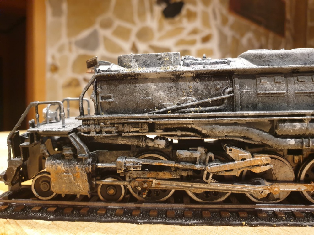 347074