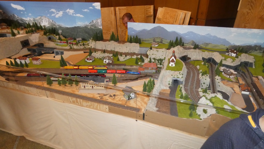 Beskyd model kit show 2019