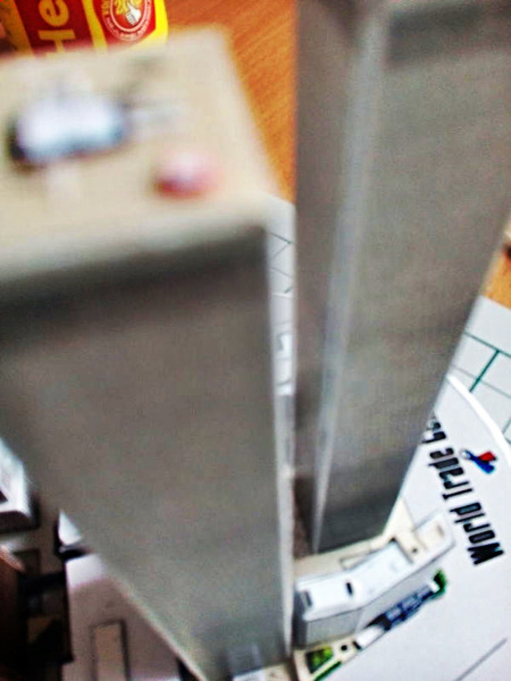 World Trade Center (WTC), Twin Towers - miniature scale model - 1:4400 (Plná velikost v novém okně) World Trade Center (WTC), Twin Towers - miniature scale model - 1:4400