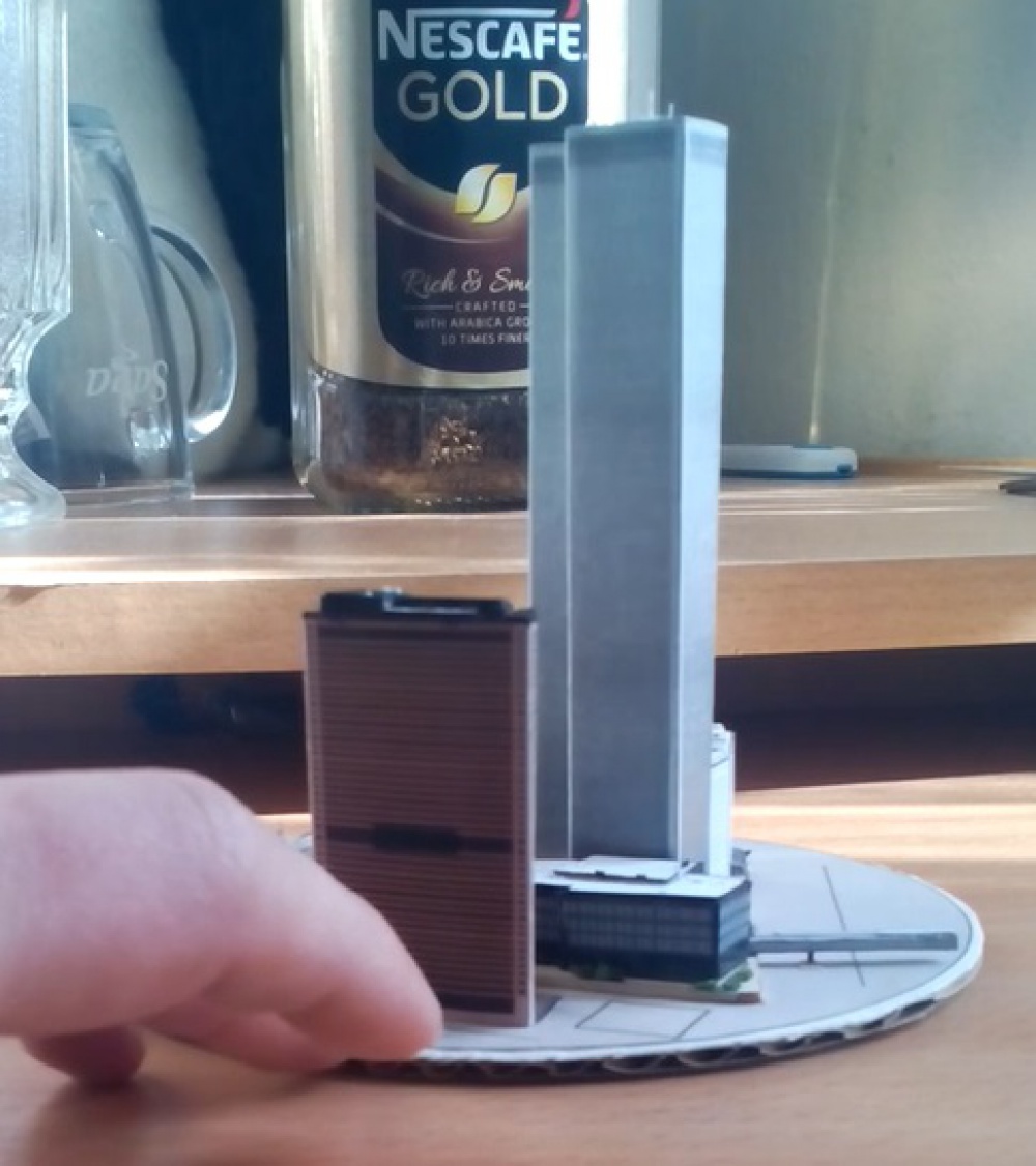 World Trade Center (WTC), Twin Towers - miniature scale model - 1:4400 (Plná velikost v novém okně) World Trade Center (WTC), Twin Towers - miniature scale model - 1:4400