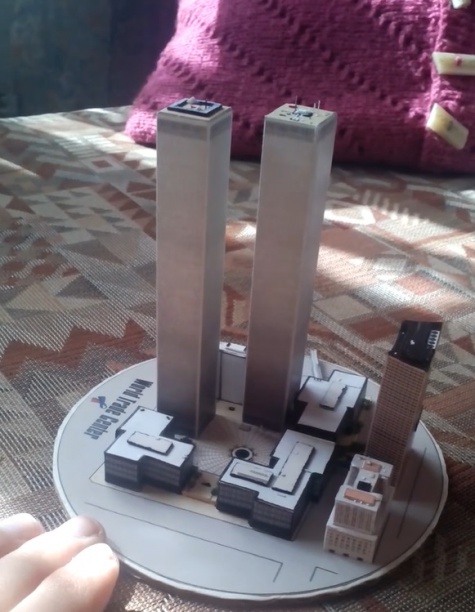 World Trade Center (WTC), Twin Towers - miniature scale model - 1:4400 World Trade Center (WTC), Twin Towers - miniature scale model - 1:4400