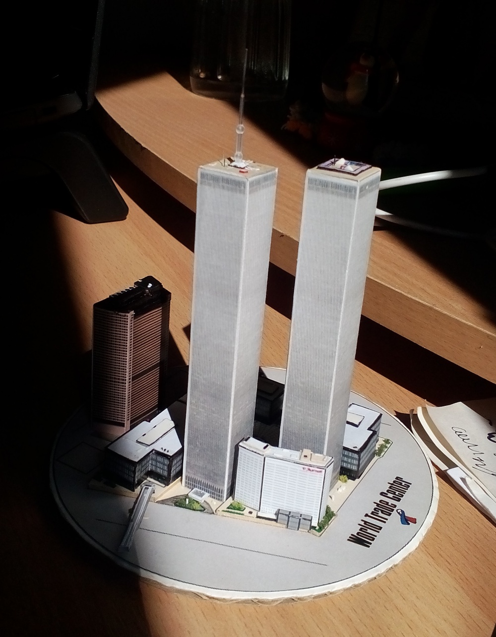 World Trade Center (WTC), Twin Towers - miniature scale model - 1:4400 (Plná velikost v novém okně) World Trade Center (WTC), Twin Towers - miniature scale model - 1:4400