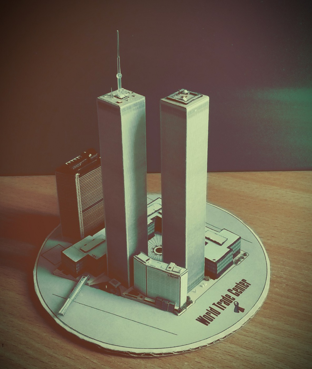World Trade Center (WTC), Twin Towers - miniature scale model - 1:4400 (Plná velikost v novém okně) World Trade Center (WTC), Twin Towers - miniature scale model - 1:4400