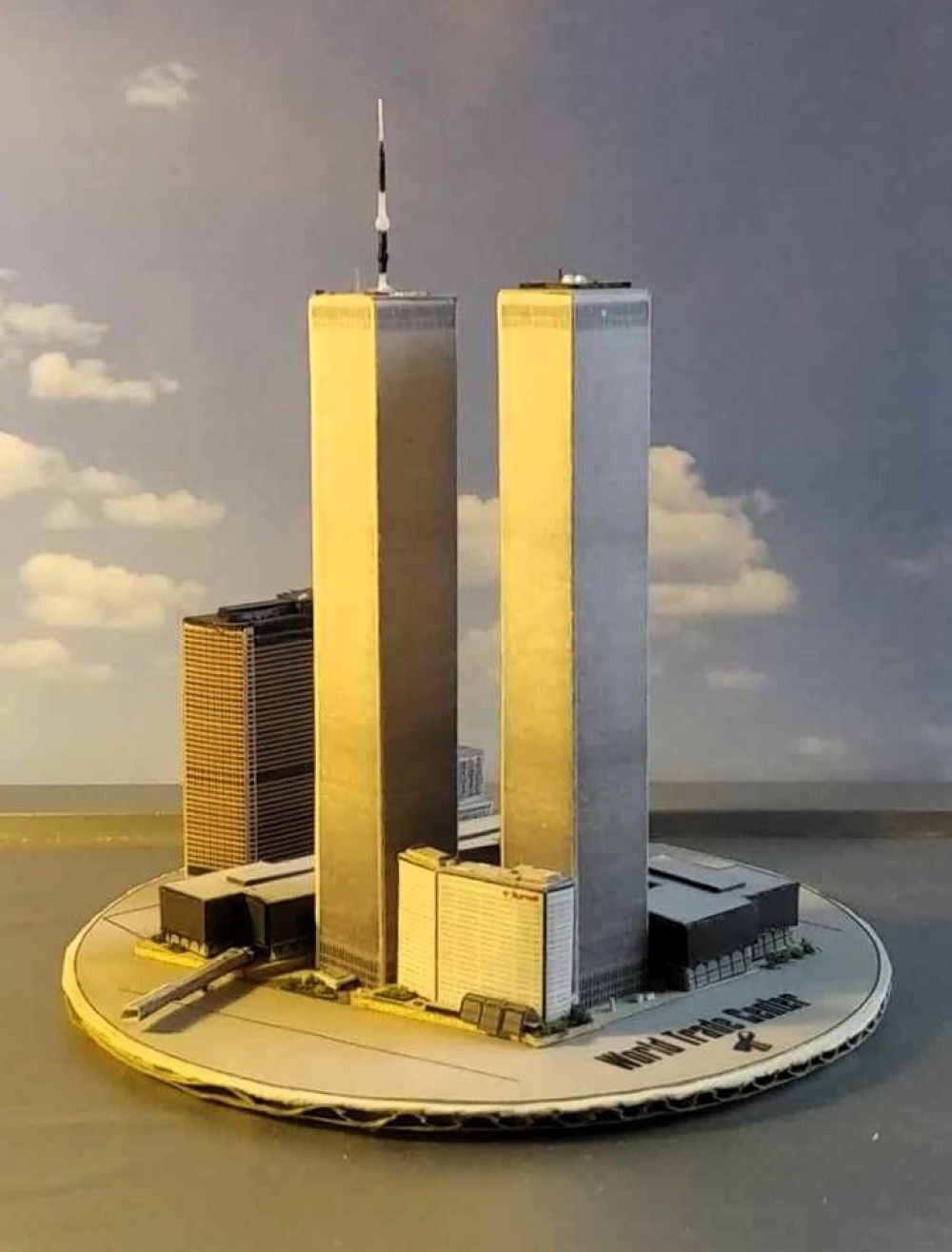 428796