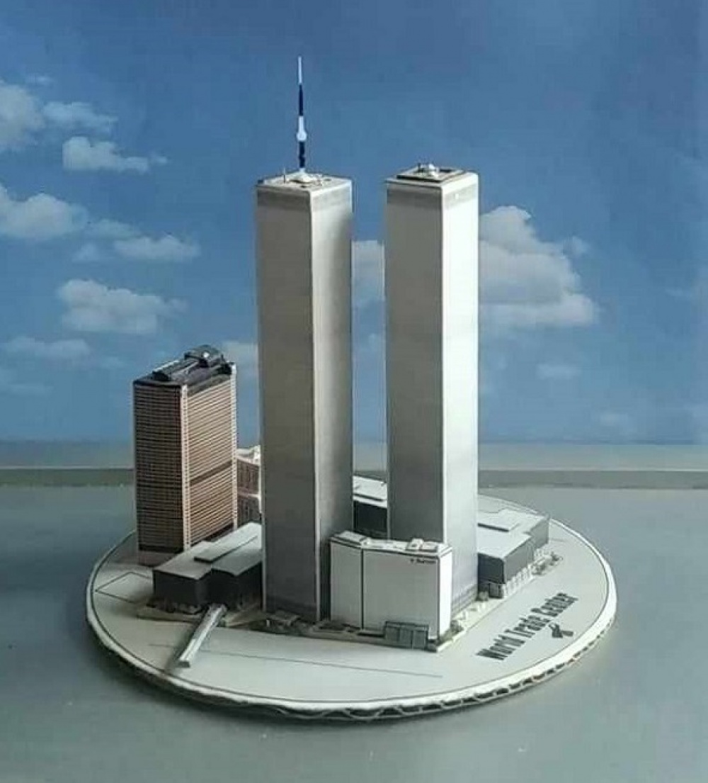 World Trade Center (WTC), Twin Towers - miniature scale model - 1:4400 (Plná velikost v novém okně) World Trade Center (WTC), Twin Towers - miniature scale model - 1:4400