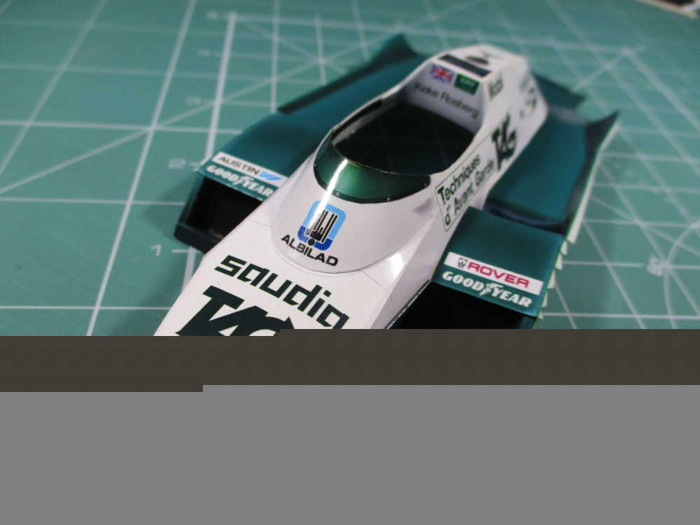 Williams FW08 (Plná velikost v novém okně) Williams FW08