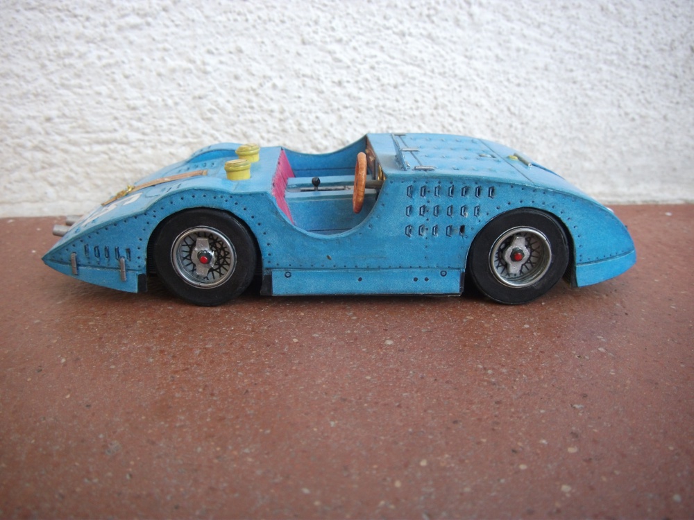 Bugatti T 32 (Plná velikost v novém okně) Bugatti T 32