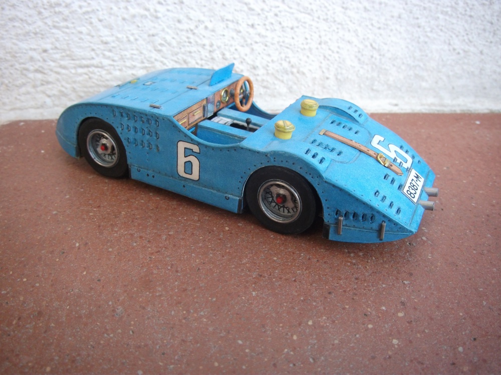 Bugatti T 32