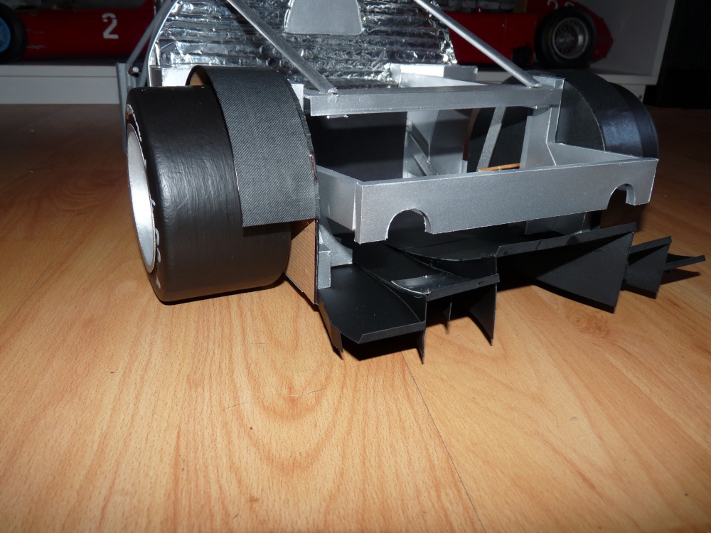 351403