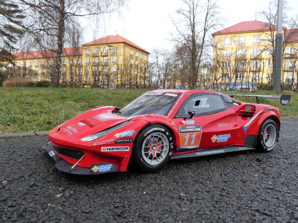 Ferrari 488 GT 3 Scuderia Praha Racing Brno 2019 (Plná velikost v novém okně) Ferrari 488 GT 3 Scuderia Praha Racing Brno 2019