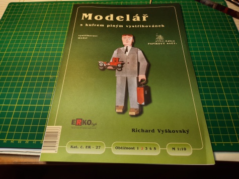 Dárek ke knize - Modelář Dárek ke knize - Modelář