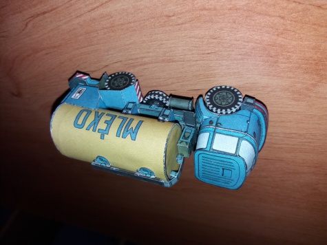 Cisterna pro rozvoz mléka Cisterna pro rozvoz mléka
