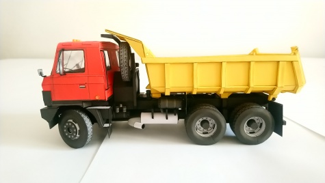 Tatra 815 S1A RW Tatra 815 S1A RW