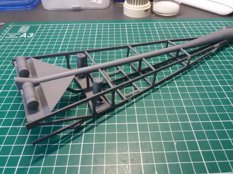 V2 + HANOMAG SS100