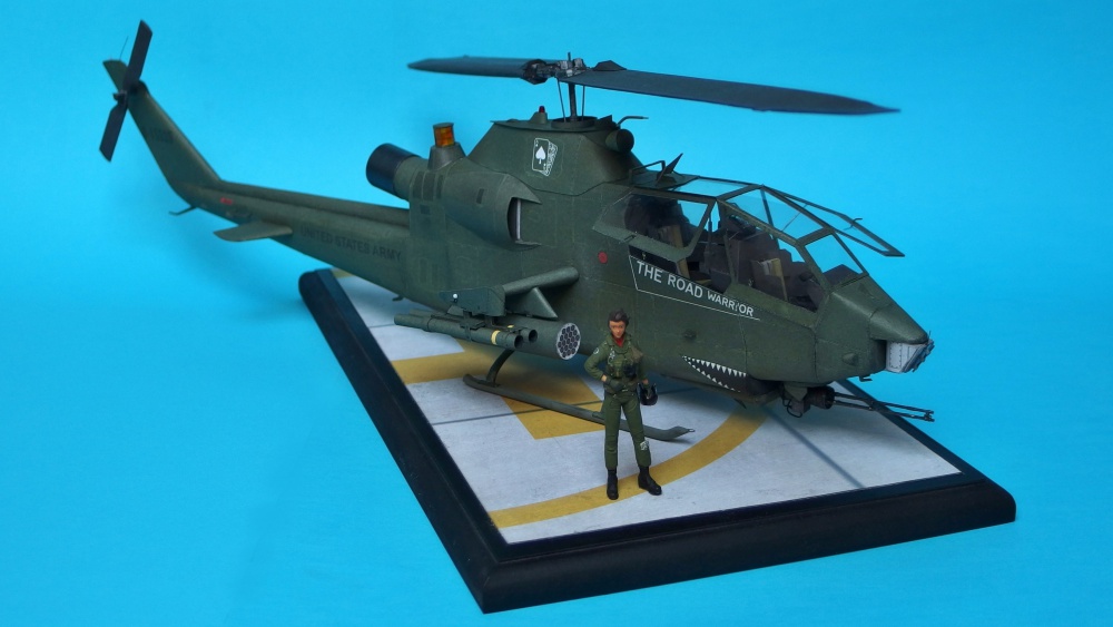 AH-1F COBRA (Plná velikost v novém okně) AH-1F COBRA